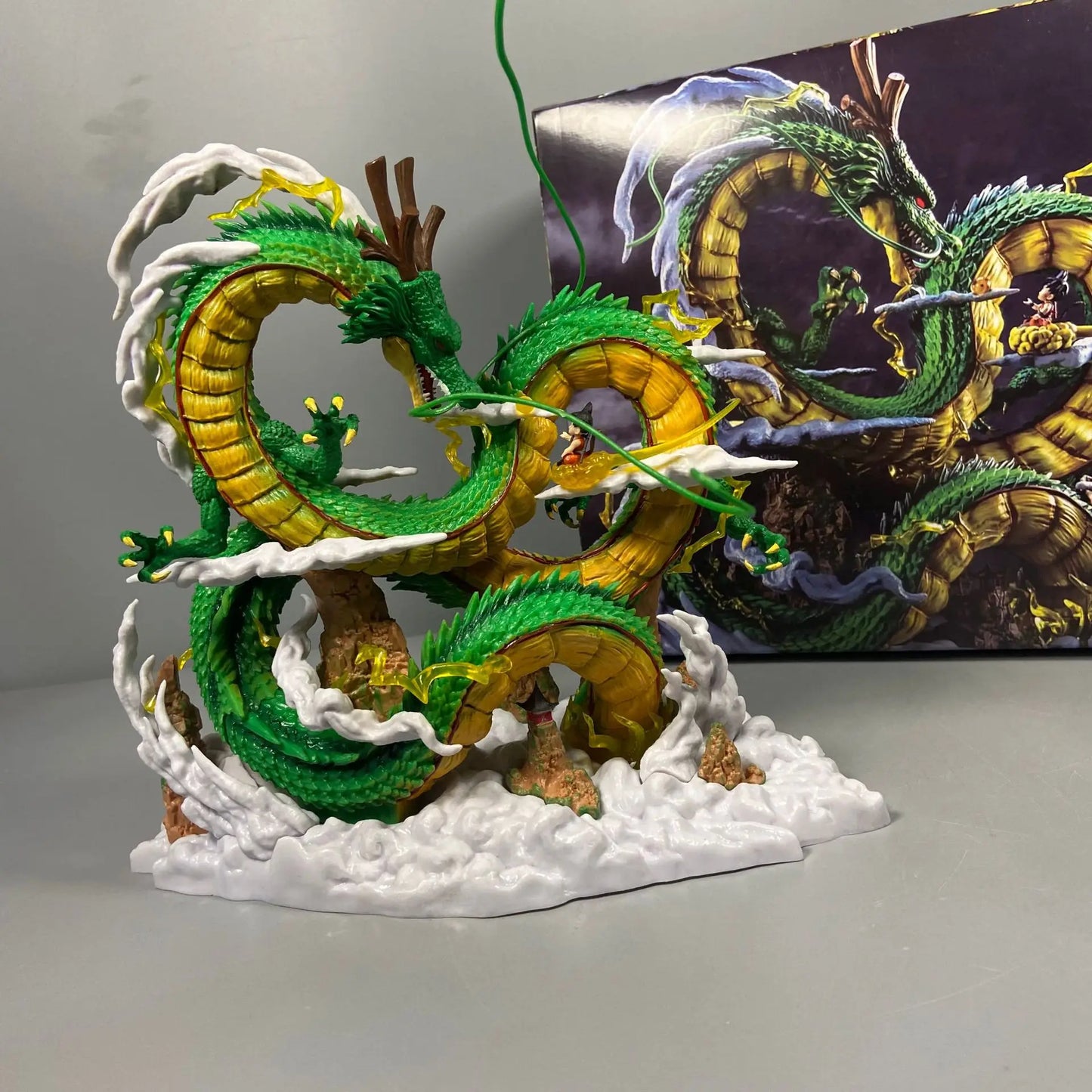 Shenron & Goku Premium Collectible Figure™